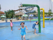 Terrain de jeu galvanisé à chaud de l'eau d'enfants, 3 années de parc aquatique d'équipement de jet de colonne