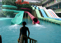 Emballage de la fibre de verre extrême de taille de diapositives d'eau 12m pour la piscine de stations de vacances