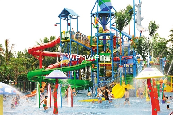 Équipement de parc aquatique extérieur toboggans en fibre de verre pour enfants toboggan de piscine