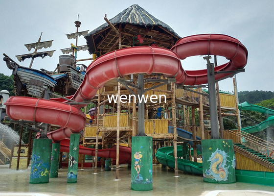 1 Rider Water Park Slide Construit avec une fibre de verre durable et une charge 1 Rider/Slide