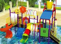 L'équipement/enfants résidentiels sûrs durables de parc d'Aqua arrosent le terrain de jeu